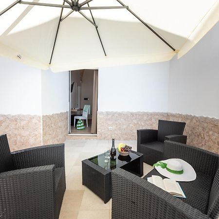 Dimora Le Volte Acomodação com café da manhã Lecce Quarto foto